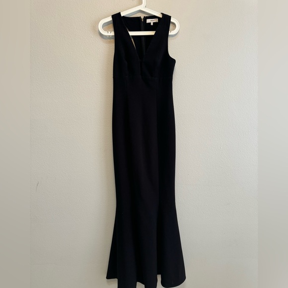 LIKELY x Revolve Albury Keyhole Cutout Maxi fitted trumpet mermaid Gown - Picture 8 of 8